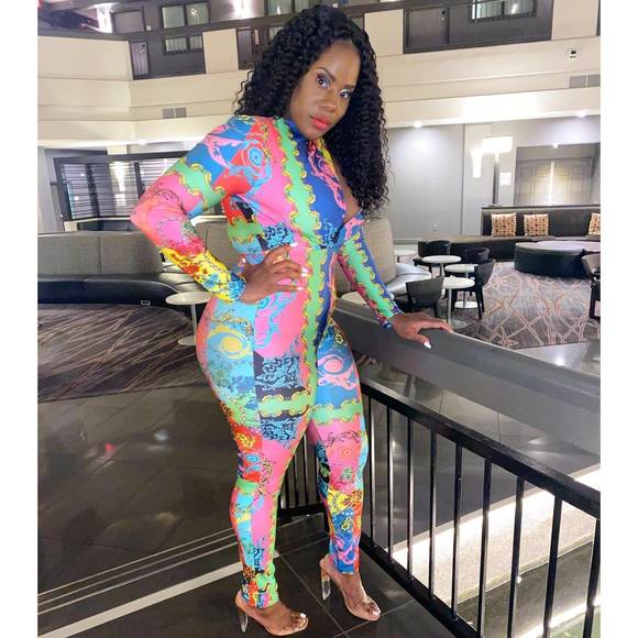 Meet your Posher, Danielle - Picture 1 of 1